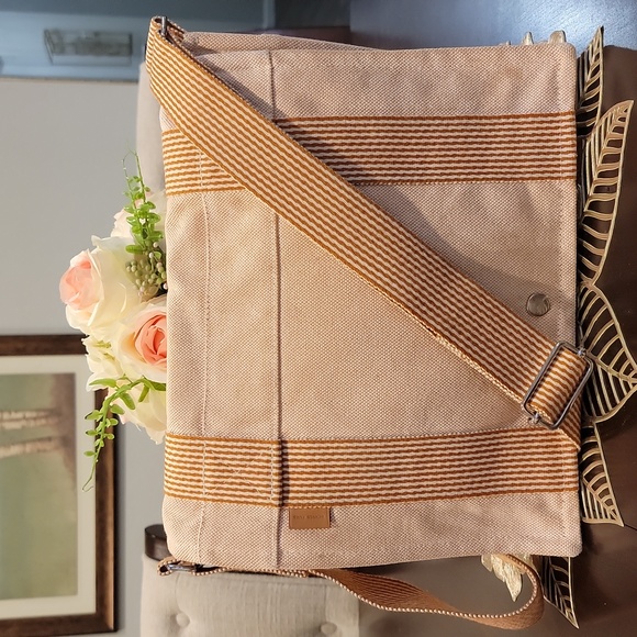 Hermes Bags Authentic Hermes Messenger Bag Poshmark